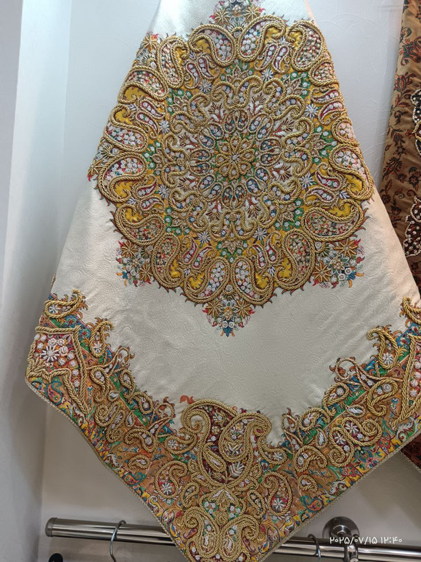 مربع سرمه دوزی شده